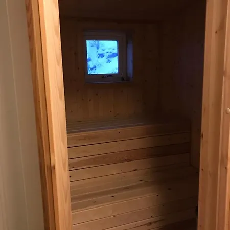 ロッジ Hovesbua Rorbu - Fisherman Cabin