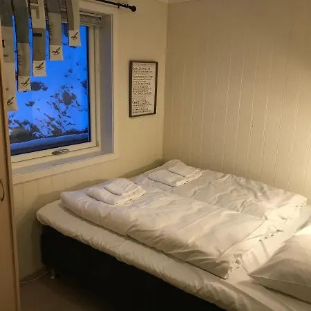 Hovesbua Rorbu - Fisherman Cabin Sørvågen